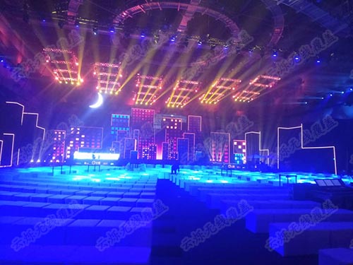 阿里文娛短視頻戰(zhàn)略暨新土豆發(fā)布會(huì)現(xiàn)場部署圖1